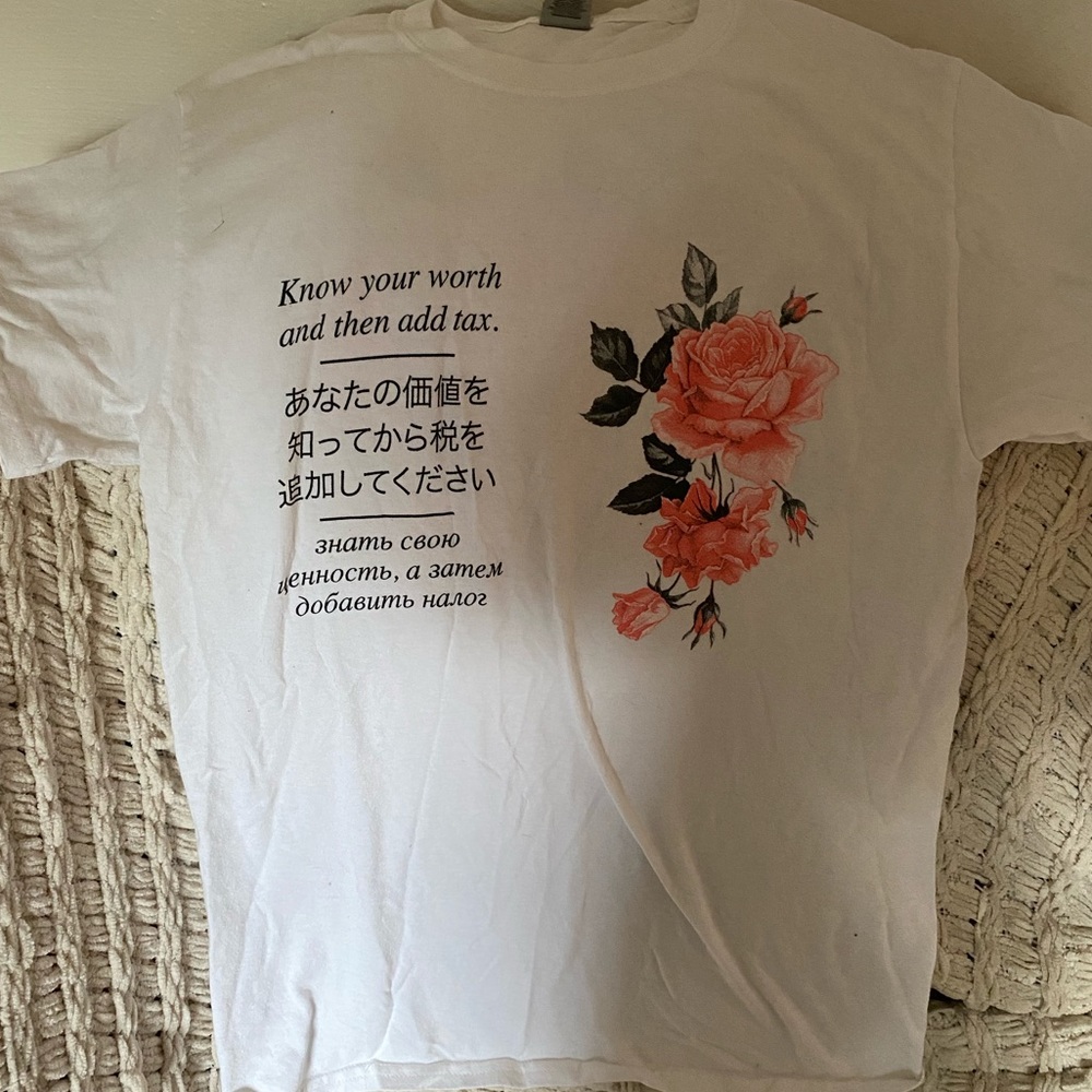White rose t-shirt
